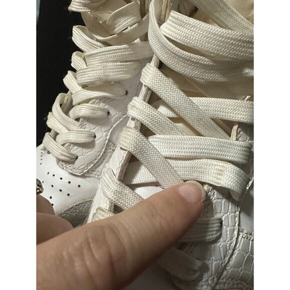 Nike Dunk Sky Hi Top Hidden Wedge Sneaker Women 8 Textured Croc Print Wedge Shoe - Picture 14 of 15